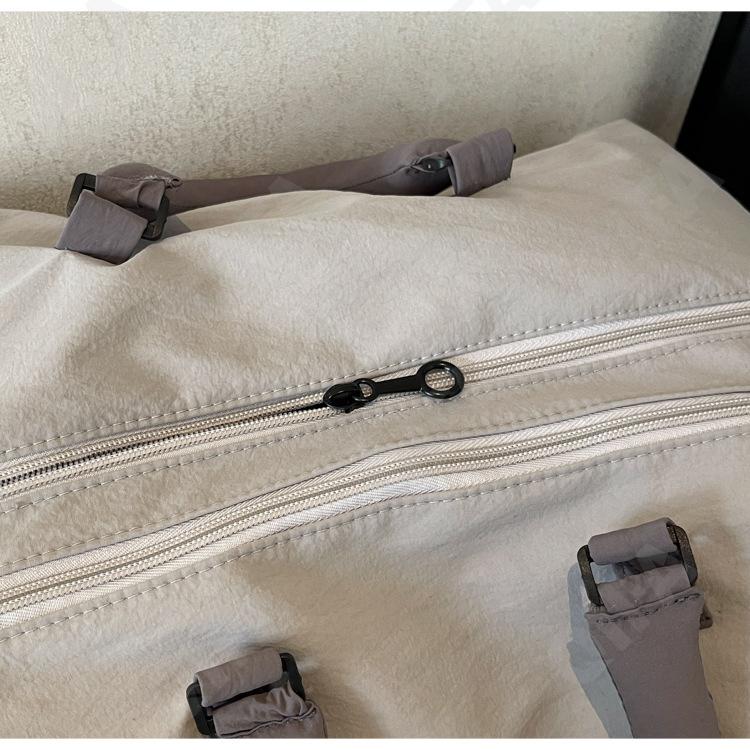 Женская Дорожная сумка CC5456_A60-1