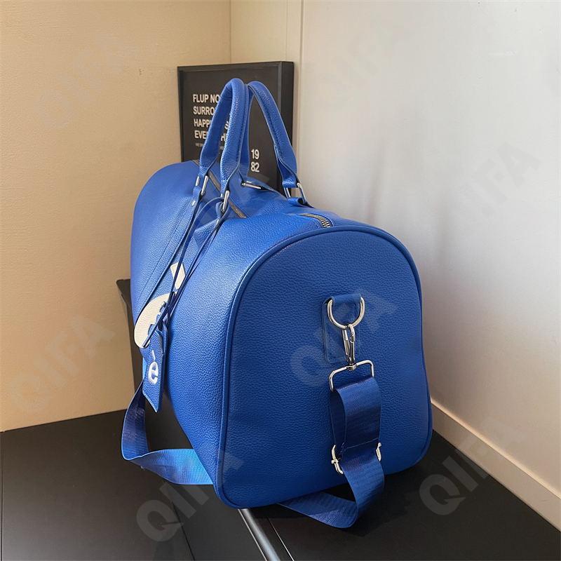 Женская Дорожная сумка CC096_8367-1