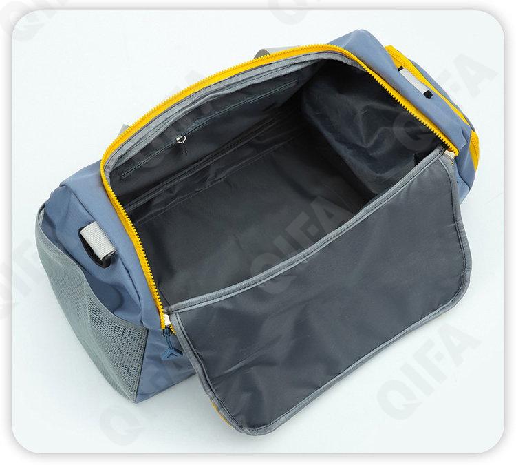 Женская Дорожная сумка CC4678_MCYZ_M138-1