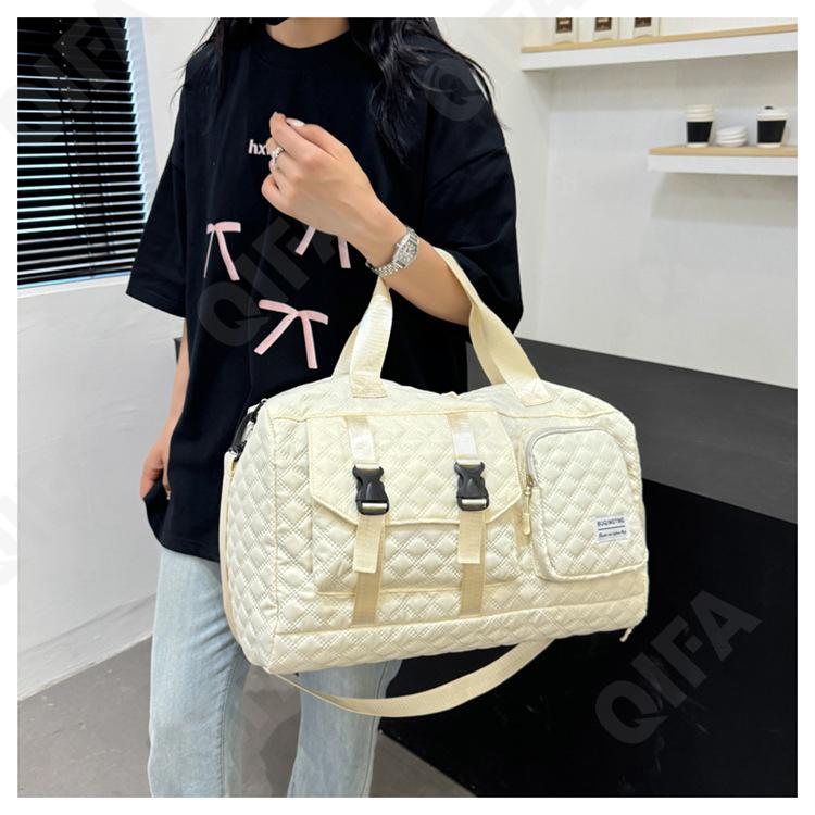 Женская Дорожная сумка CC423_11105-1