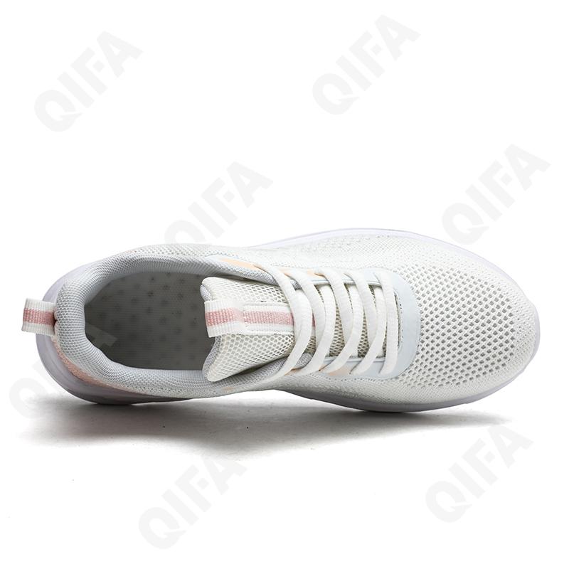 Женские Кроссовки