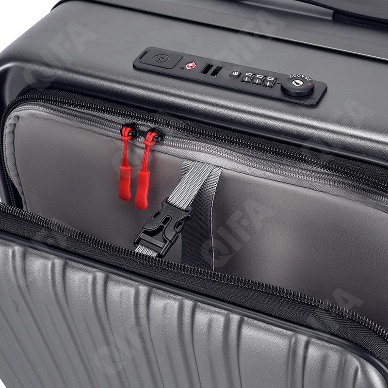 Женский Чемодан CC3220_335-LV_252_2715_89