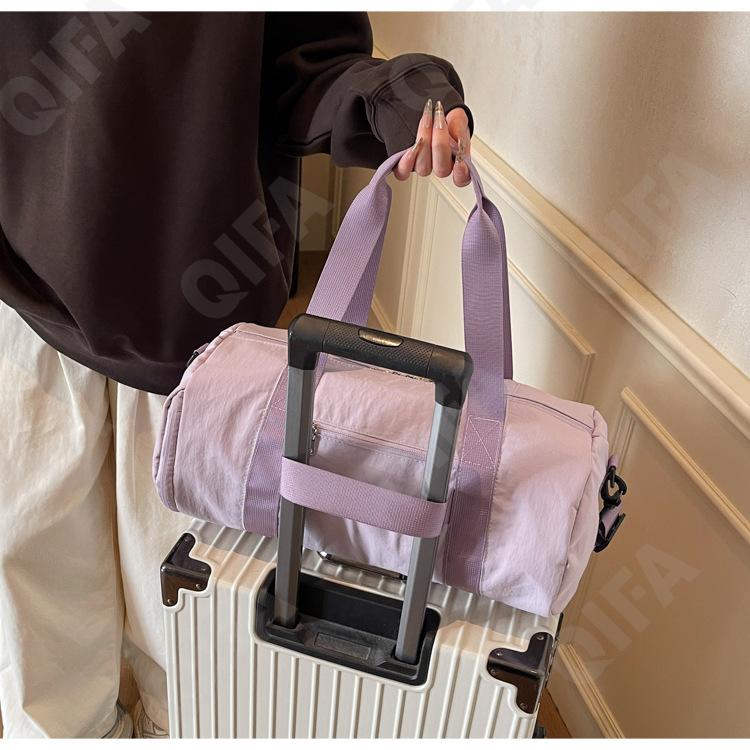 Женская Дорожная сумка CC423_20402-5 Женская Дорожная сумка CC423_20402-5