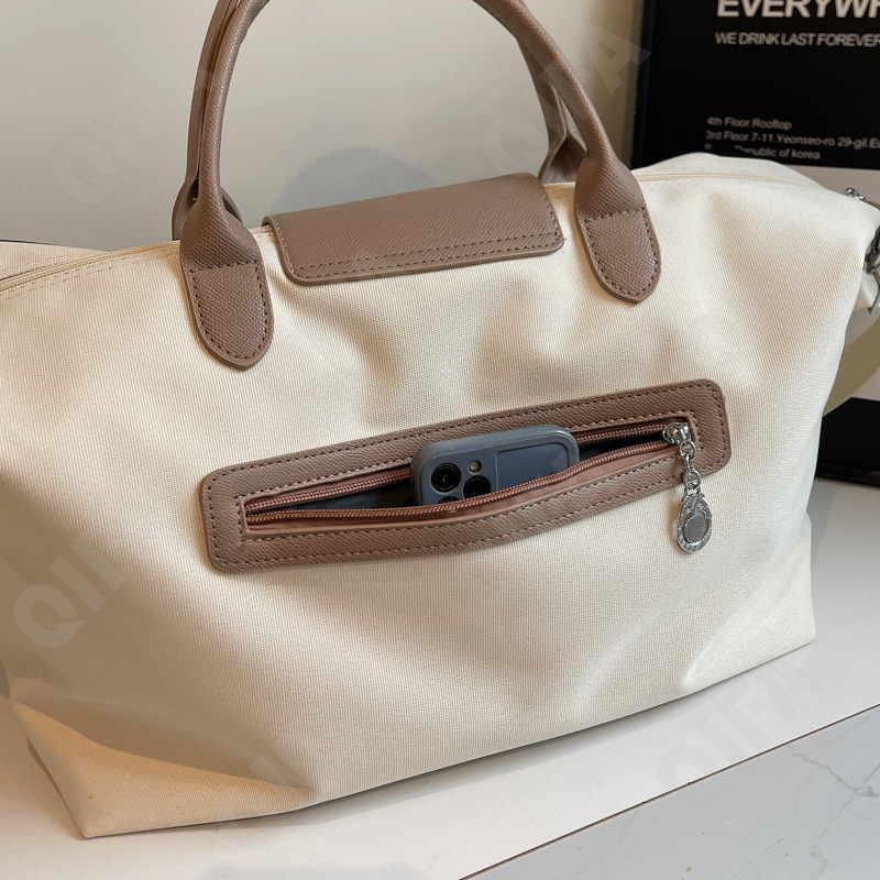 Женская Дорожная сумка CC096_8208-1 Женская Дорожная сумка CC096_8208-1