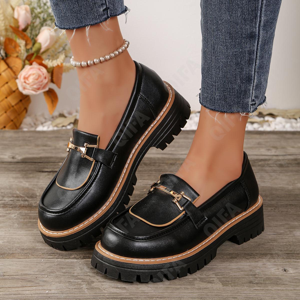 Женские Лоферы