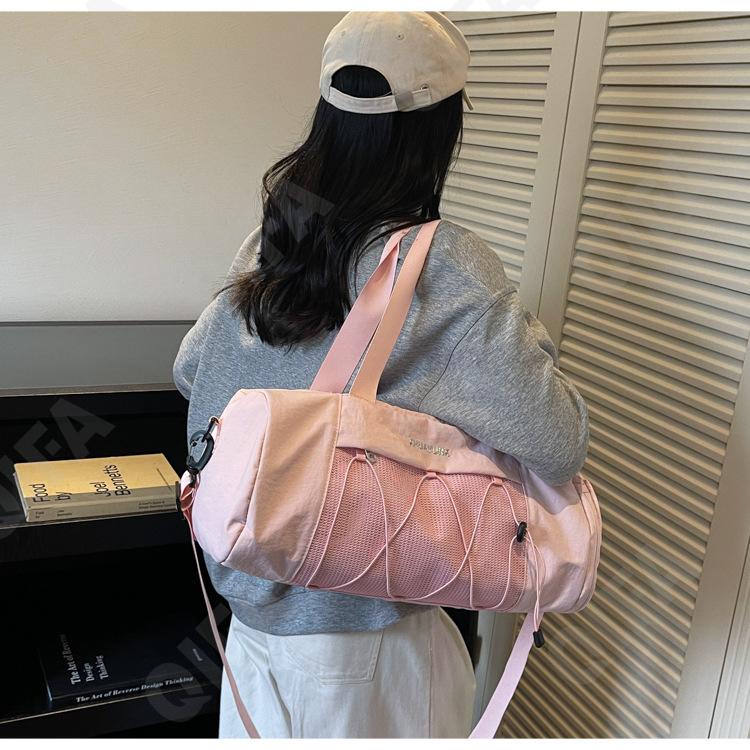 Женская Дорожная сумка CC423_20402-5 Женская Дорожная сумка CC423_20402-5