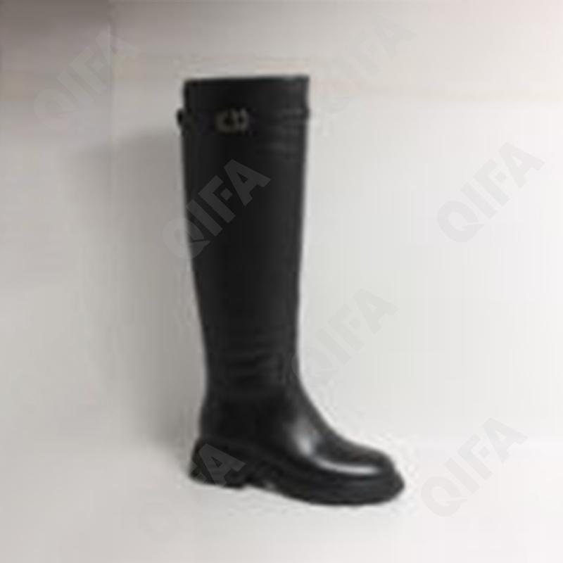 Женские Сапоги