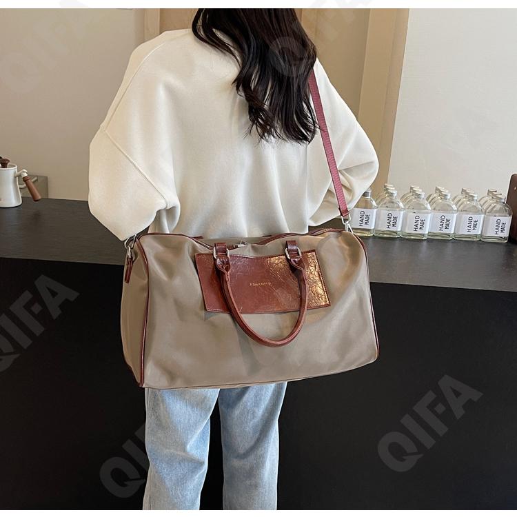 Женская Дорожная сумка CC096_2939-1