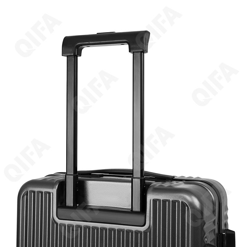 Мужской Чемодан CC3220_908-1_252_2719_25