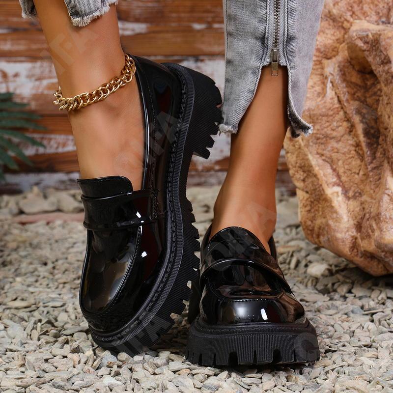 Женские Лоферы