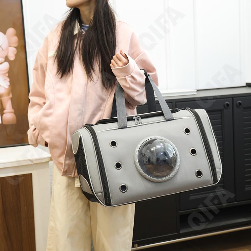 Женская Переноска для животных CC134_1811-1 Женская Переноска для животных CC134_1811-1