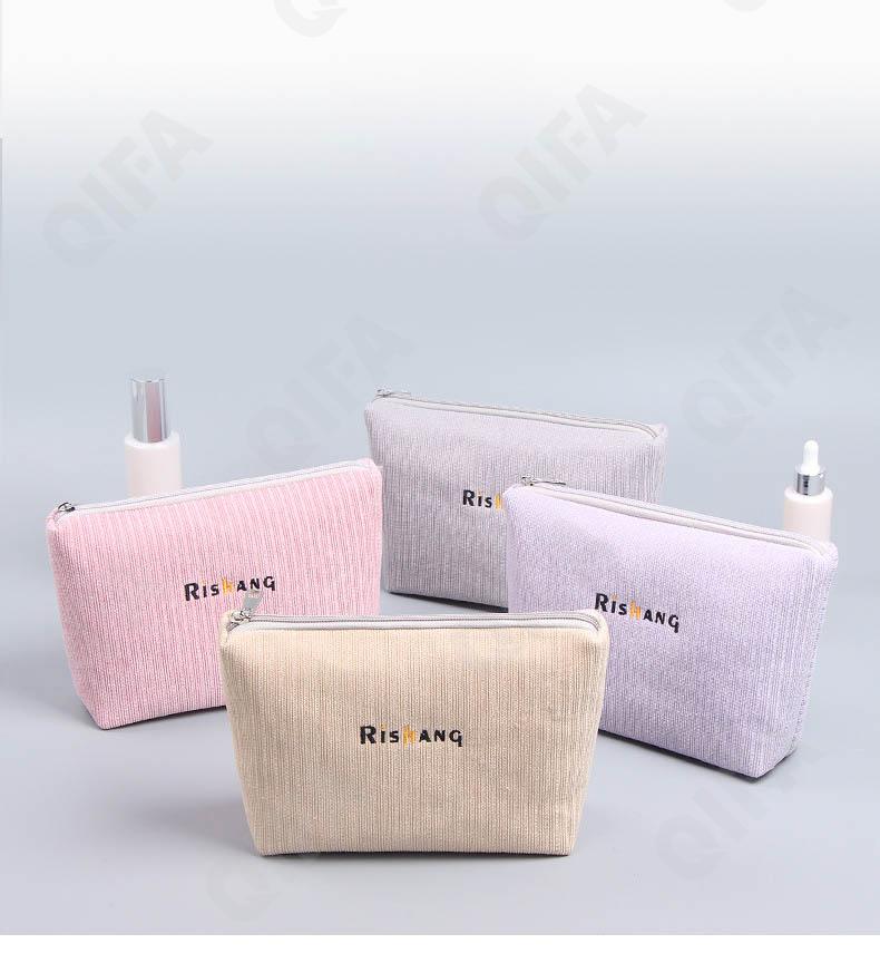 Женская Косметичка CC2621_HRS060-4