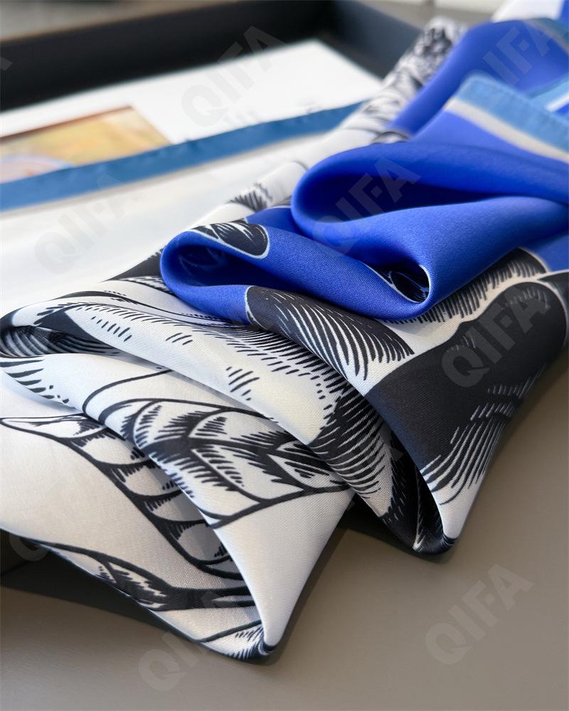 Женский Платок CC4193_FG113-1 Женский Платок CC4193_FG113-1