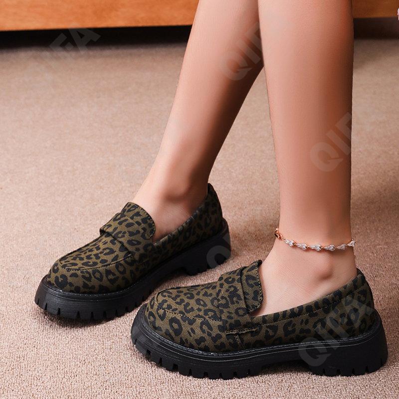 Женские Лоферы