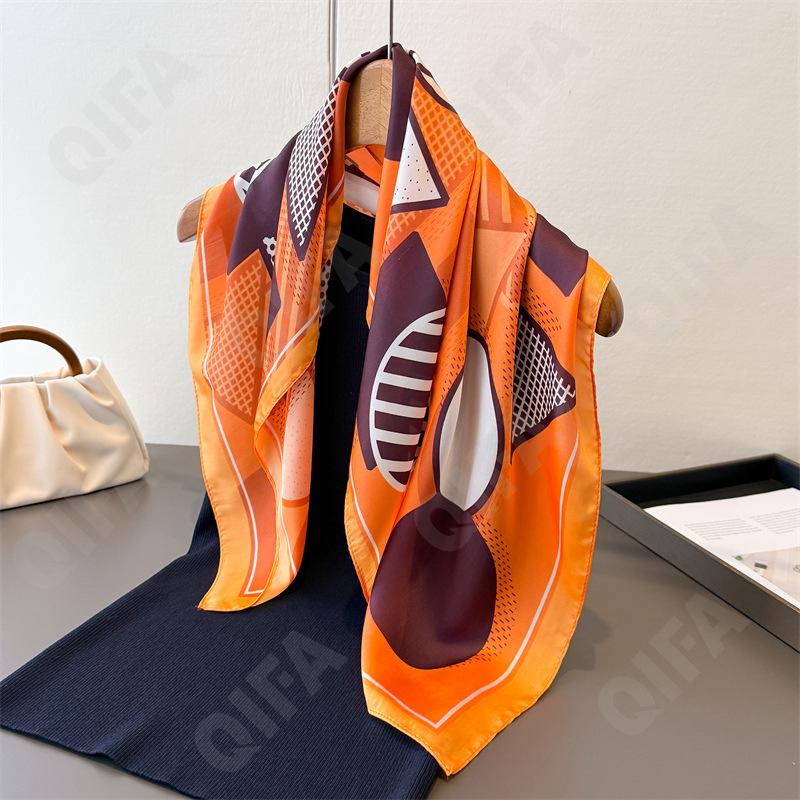 Женский Платок CC4193_FG128-1 Женский Платок CC4193_FG128-1