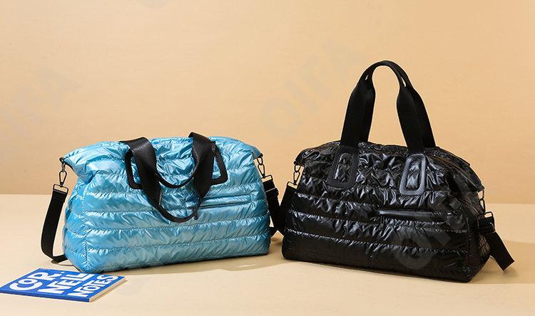 Женская Дорожная сумка CC4678_HT8264-1