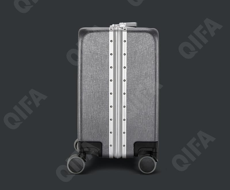 Мужской Чемодан CC3220_036B-2-1