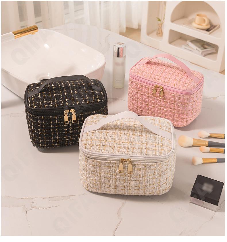 Женская Косметичка CC482_001-6