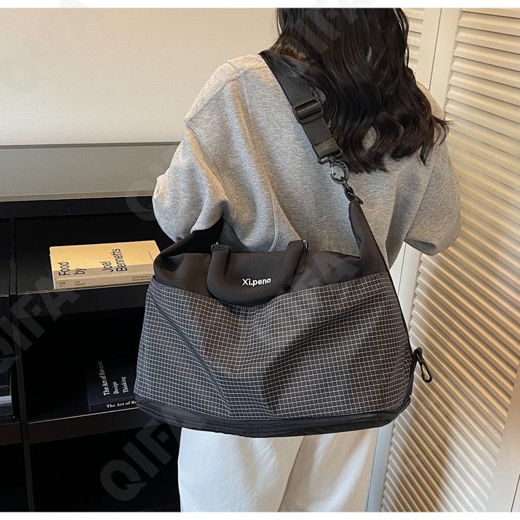 Женская Дорожная сумка CC5456_A61-1 Женская Дорожная сумка CC5456_A61-1