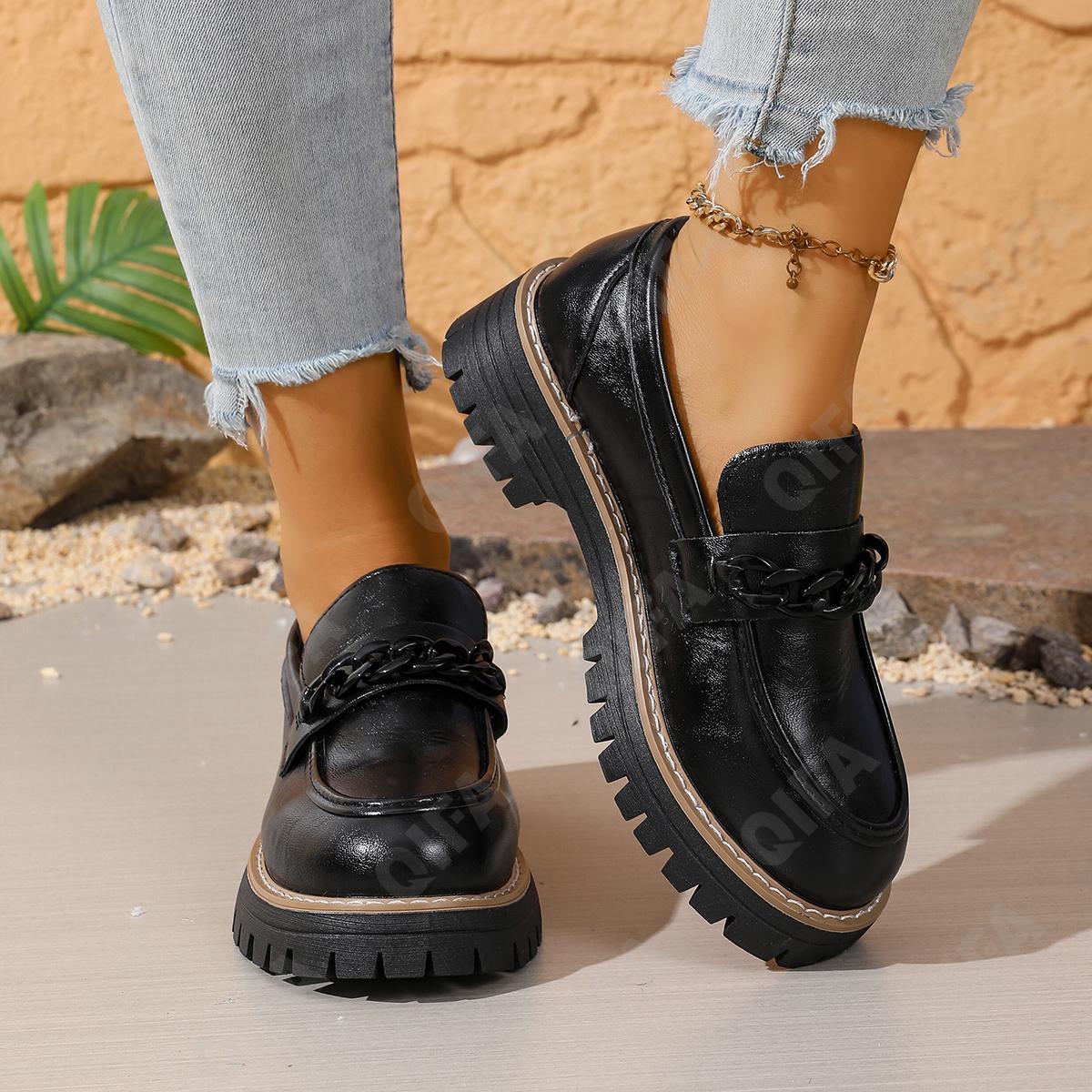 Женские Лоферы