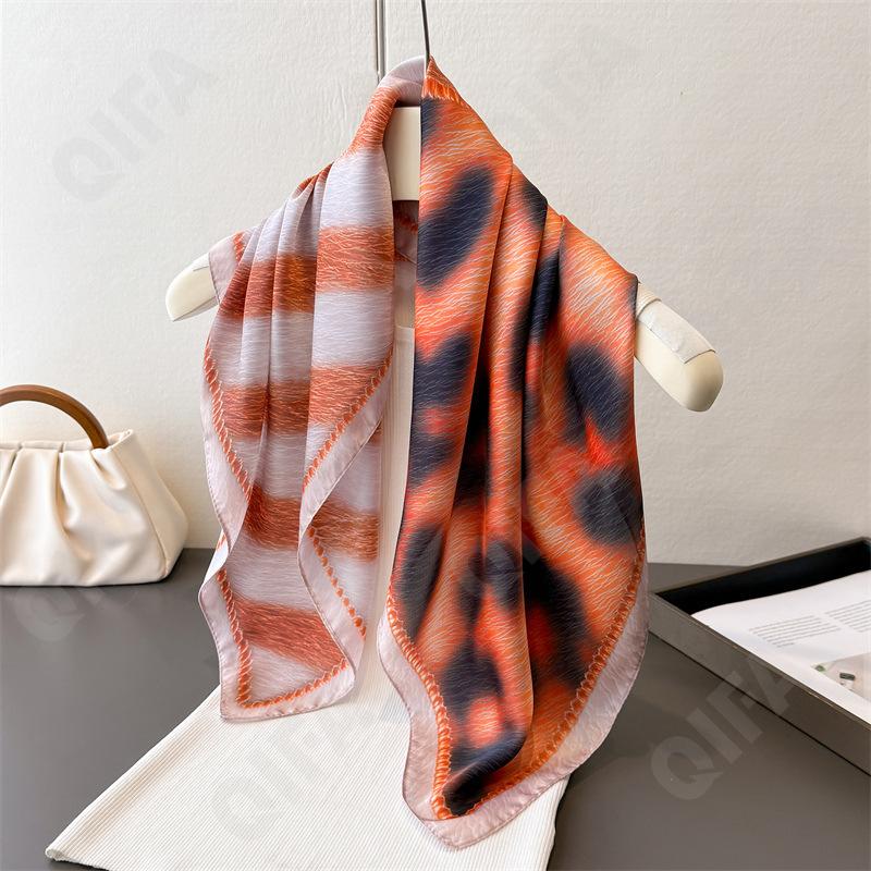 Женский Платок CC4193_FG121-1 Женский Платок CC4193_FG121-1