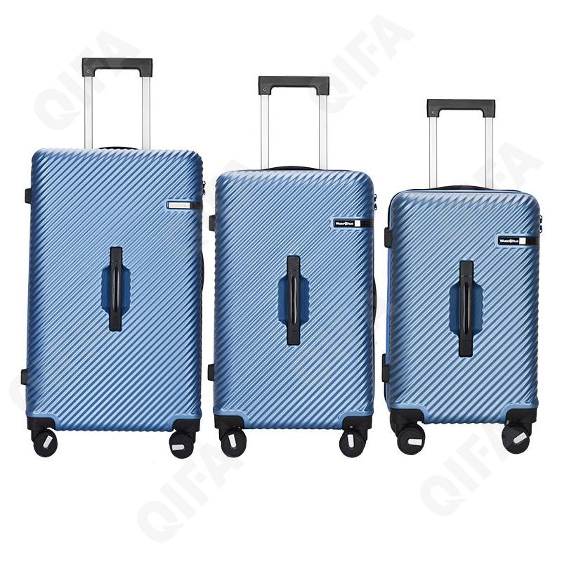 Женский Чемодан CC3219_YUND-1