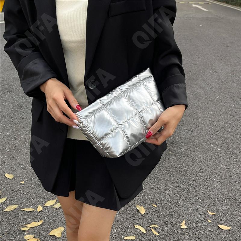 Женский Клатч CC1787_NIU9510-1 Женский Клатч CC1787_NIU9510-1