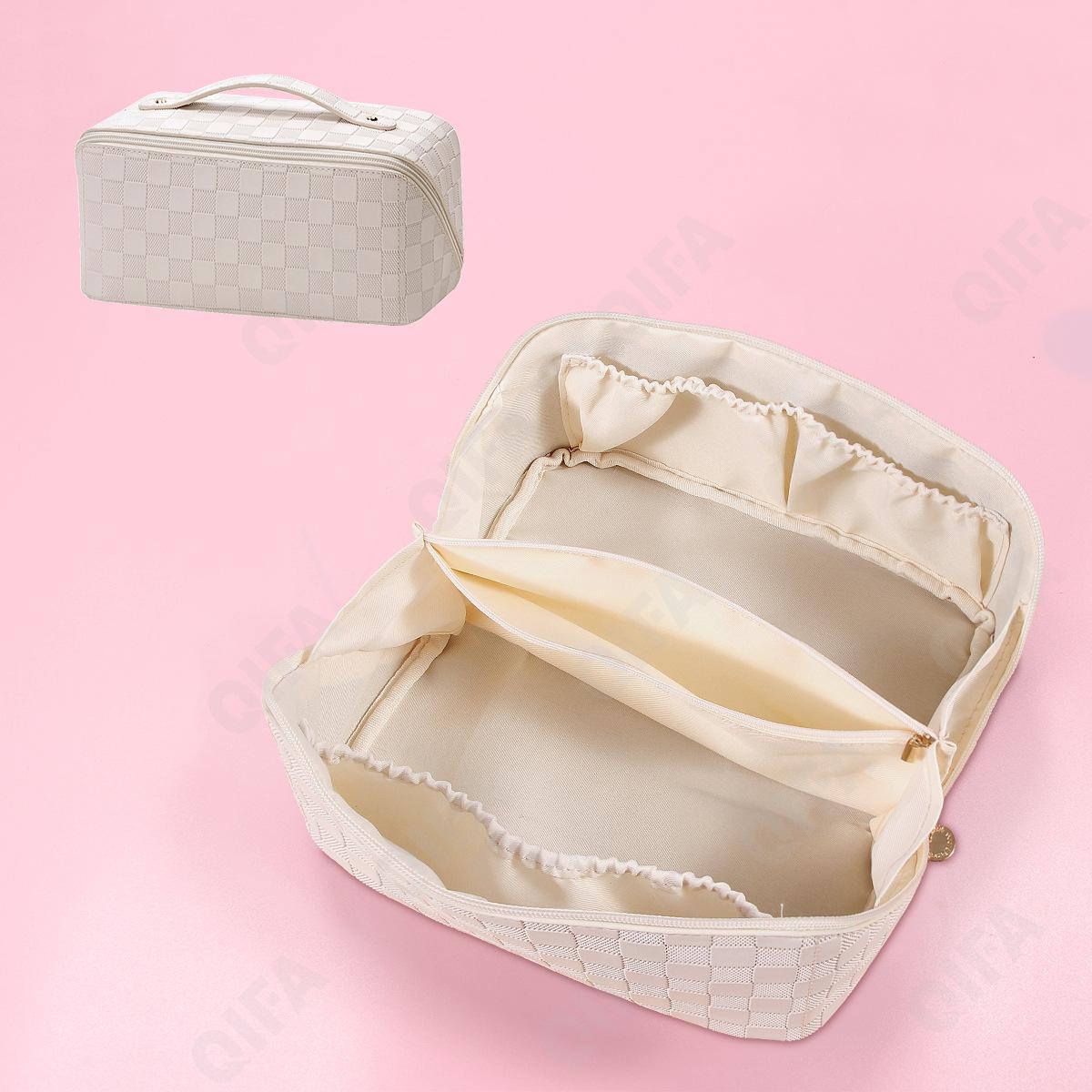 Женская Косметичка CC2621_HRS019-5