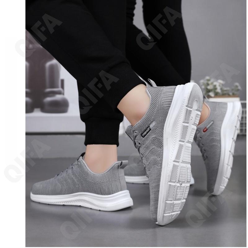 Женские Кроссовки