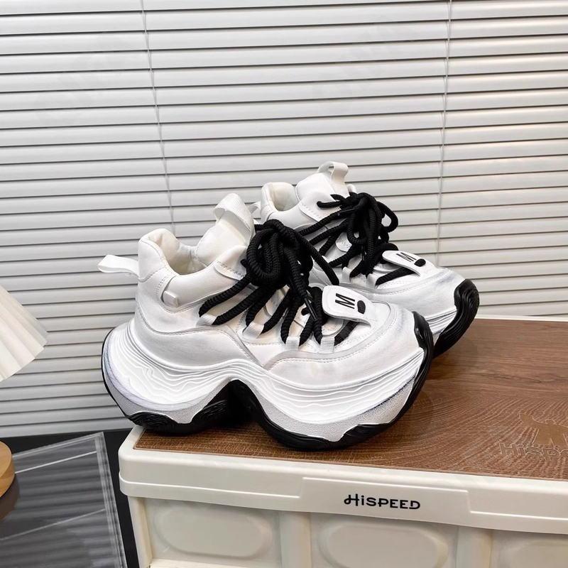 Женские Кроссовки