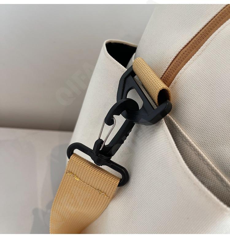 Женская Дорожная сумка CC5456_A62-1