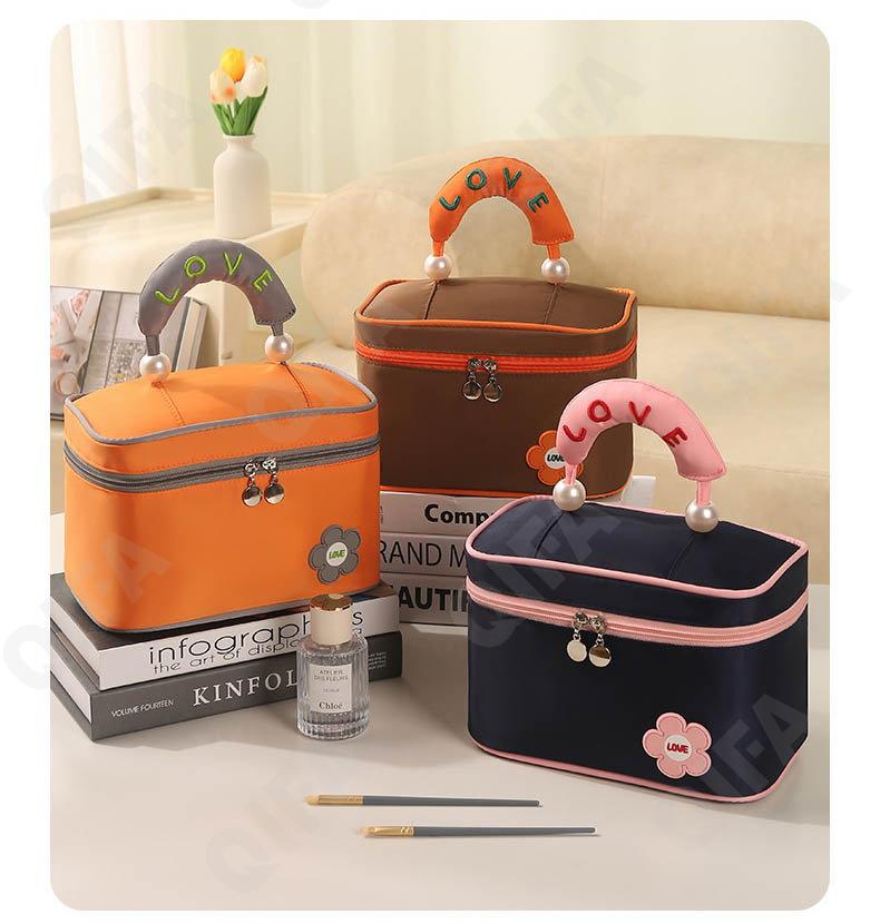 Женская Косметичка CC4380_LG0049-1