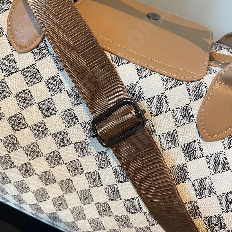 Женская Дорожная сумка CC096_8371-1 Женская Дорожная сумка CC096_8371-1