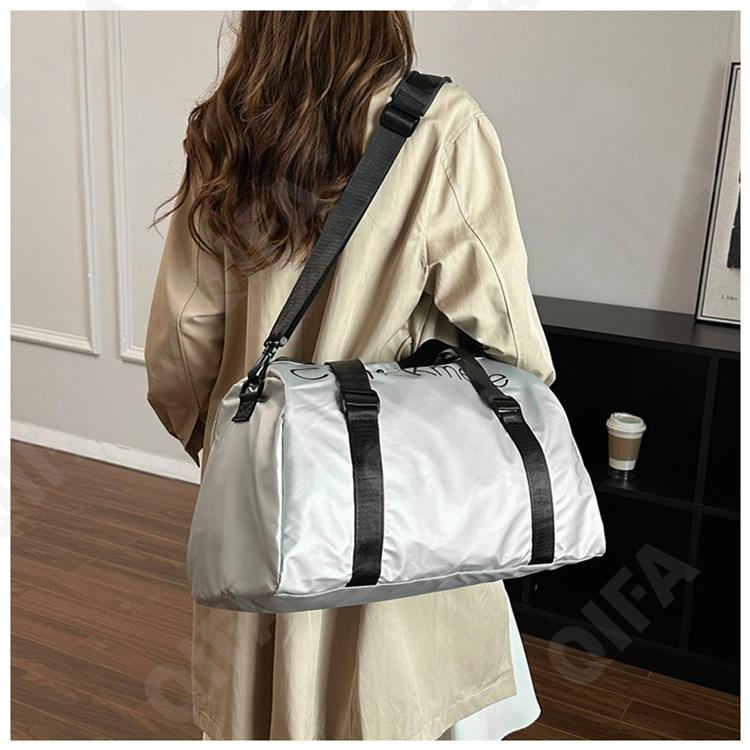 Женская Дорожная сумка CC423_20154-1 Женская Дорожная сумка CC423_20154-1