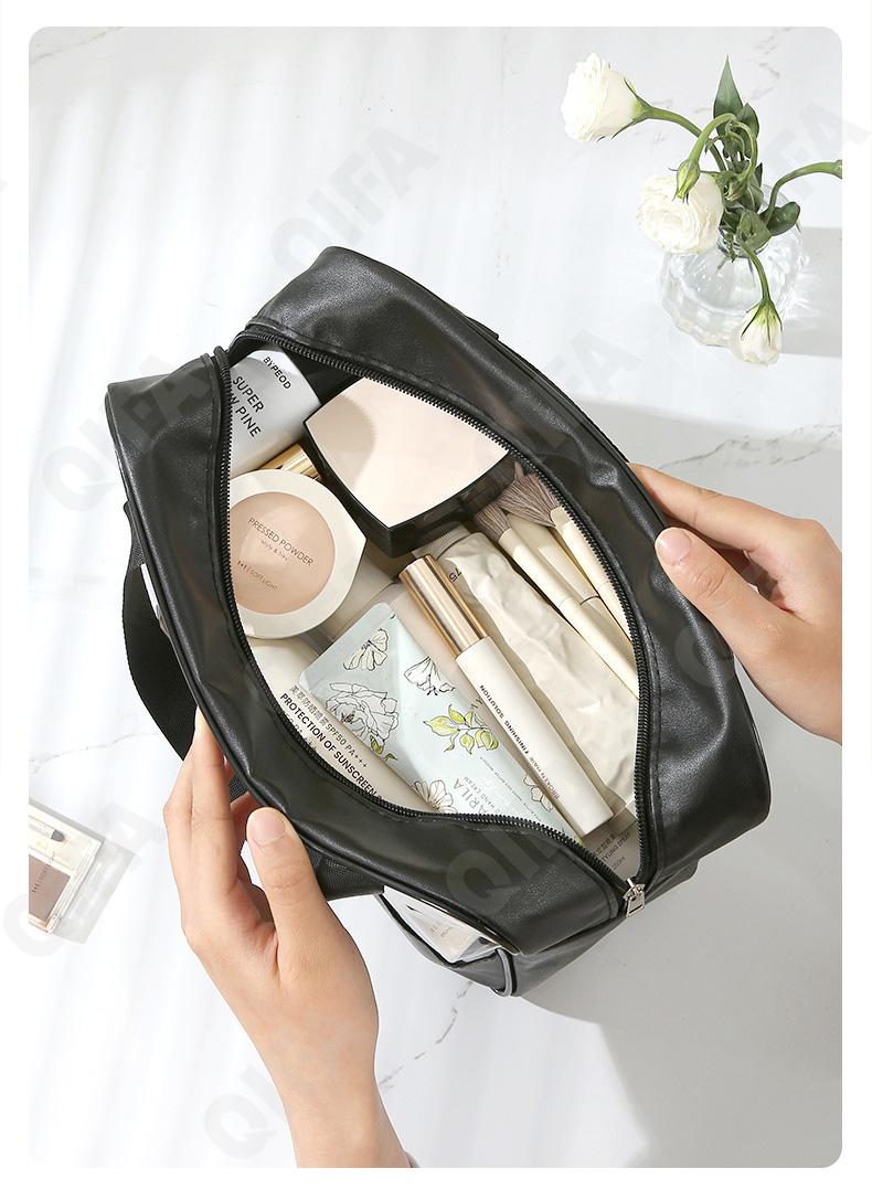 Женская Косметичка CC3749_01B1190M-4