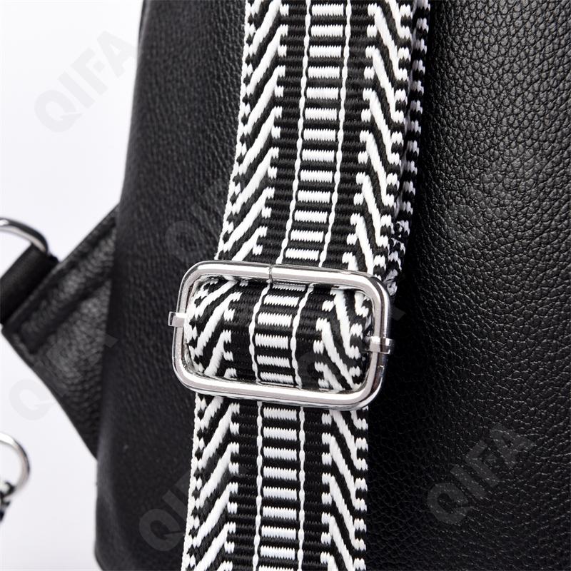 Женский Рюкзак на одно плечо CC1267_A6019-5