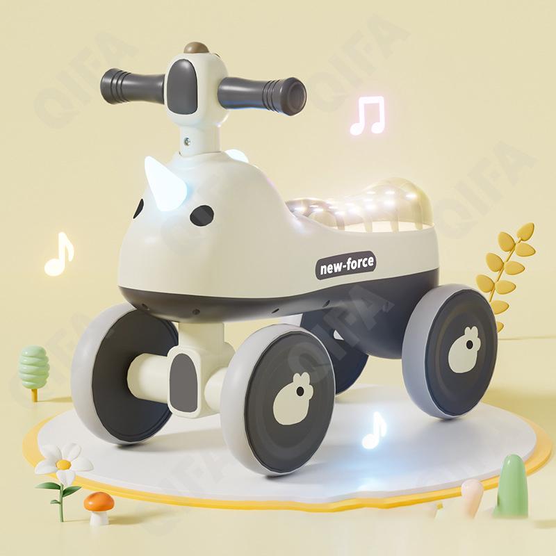 Детский Беговел CC3027_81-4