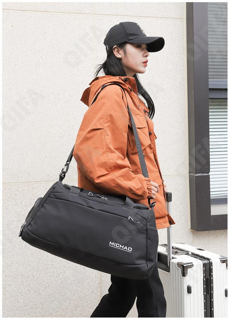 Женская Дорожная сумка CC4678_MCYZ_M138-1