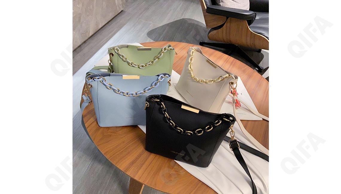 Женская Сумка CC423_2225-4