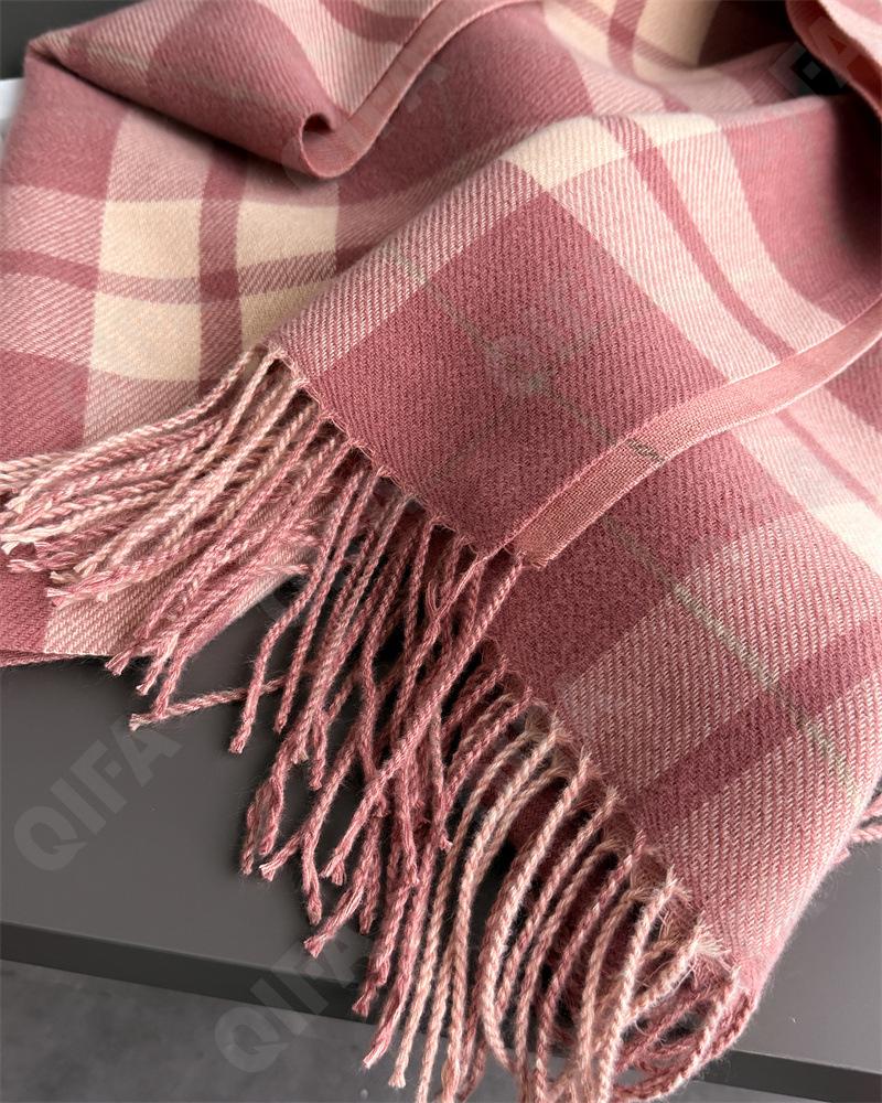 Женский Палантин CC4193_WT258-5 Женский Палантин CC4193_WT258-5