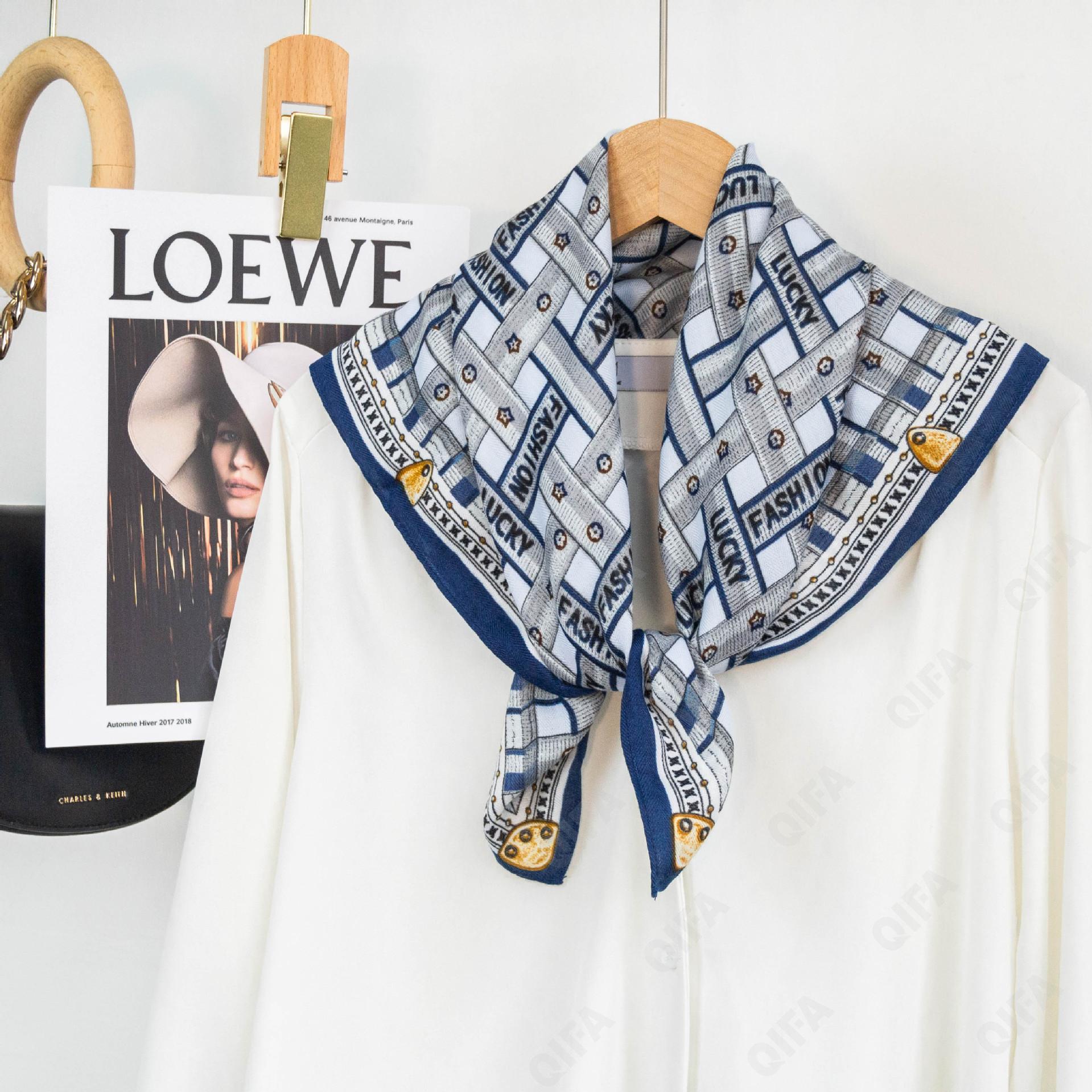 Женский Платок CC4594_68RZW19-3 Женский Платок CC4594_68RZW19-3