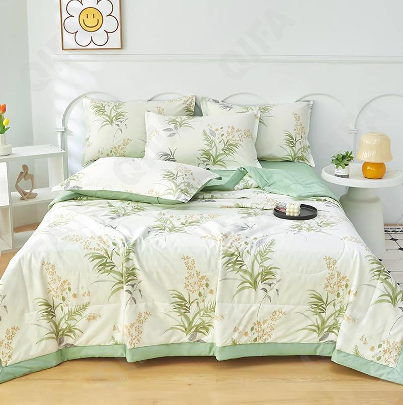 Одеяло с наполнителем CC4652_YJ01-12