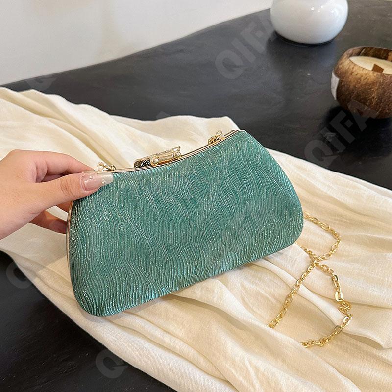 Женский Клатч CC3005_RP8102-1 Женский Клатч CC3005_RP8102-1