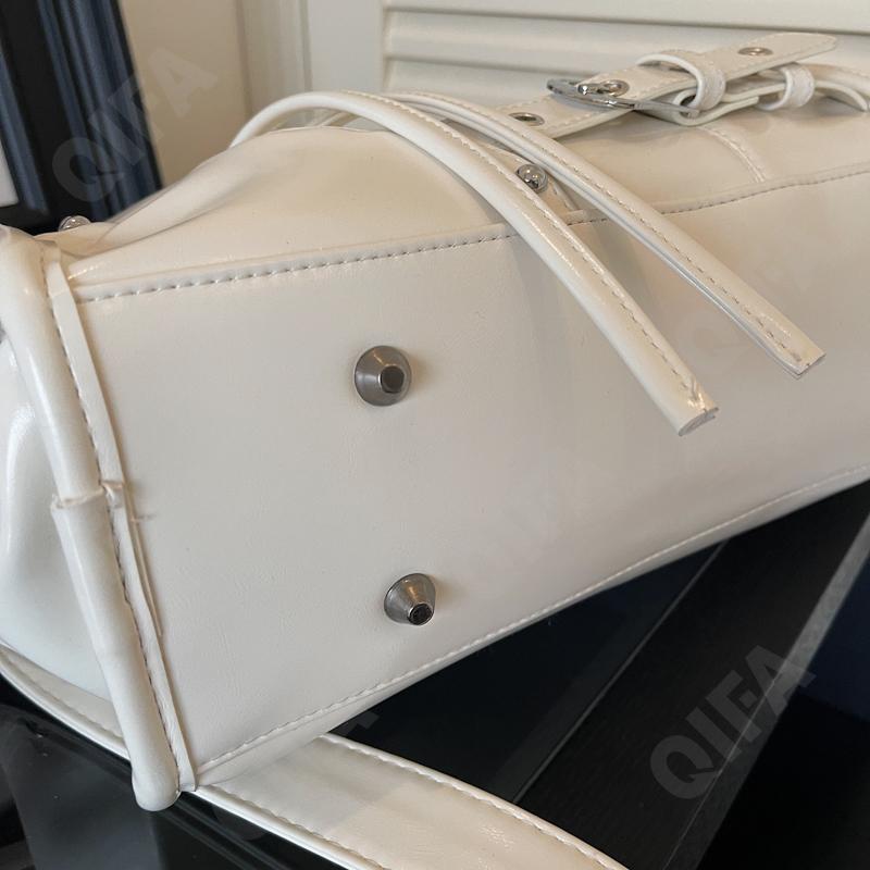 Женская Дорожная сумка CC1267_J02056-1 Женская Дорожная сумка CC1267_J02056-1