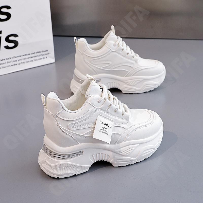 Женские Кроссовки