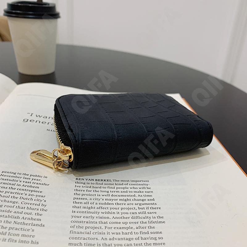 Женская Кредитница CC036_3020-1