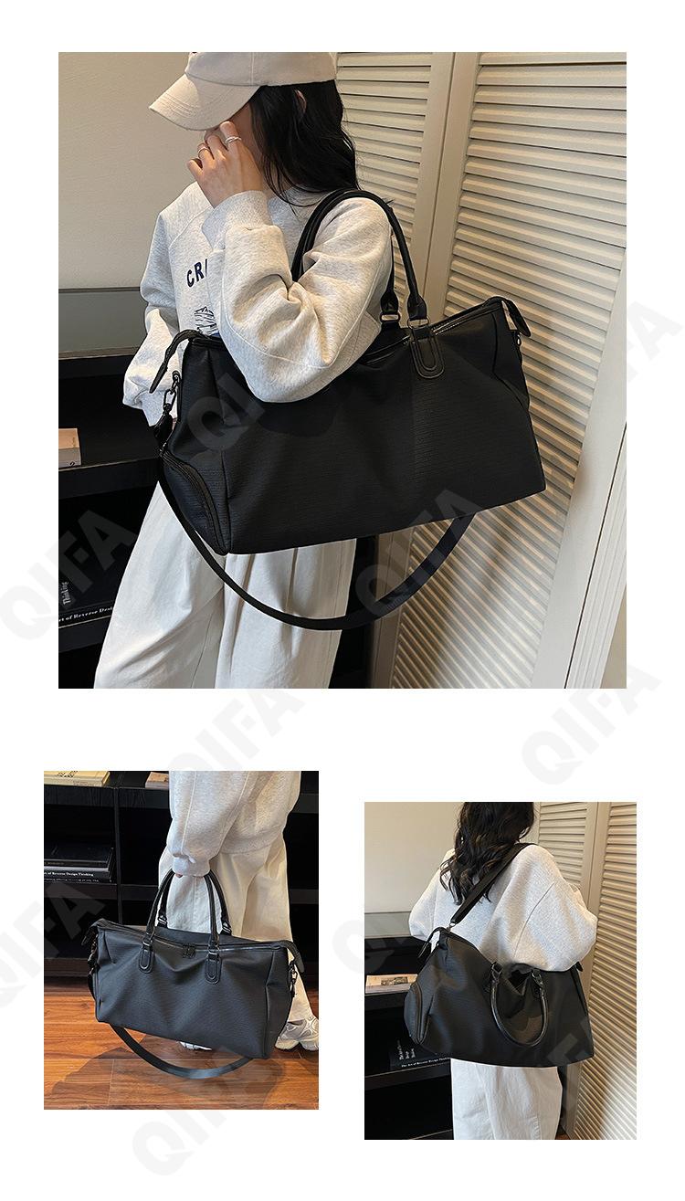 Женская Дорожная сумка CC423_20404-4