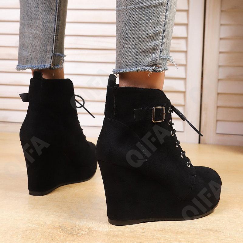 Женские Ботинки