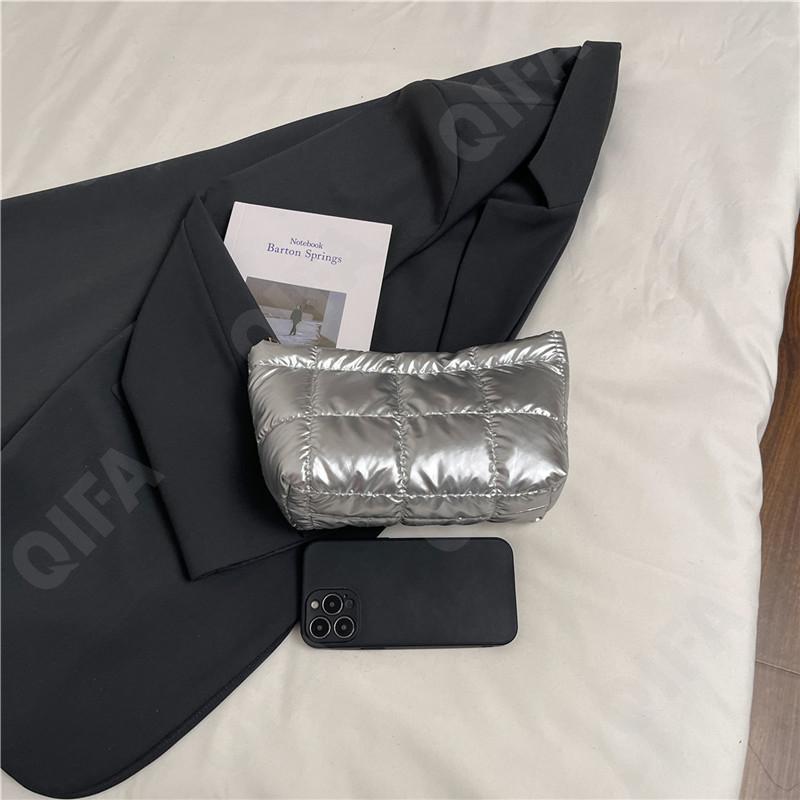 Женский Клатч CC1787_NIU9510-1 Женский Клатч CC1787_NIU9510-1