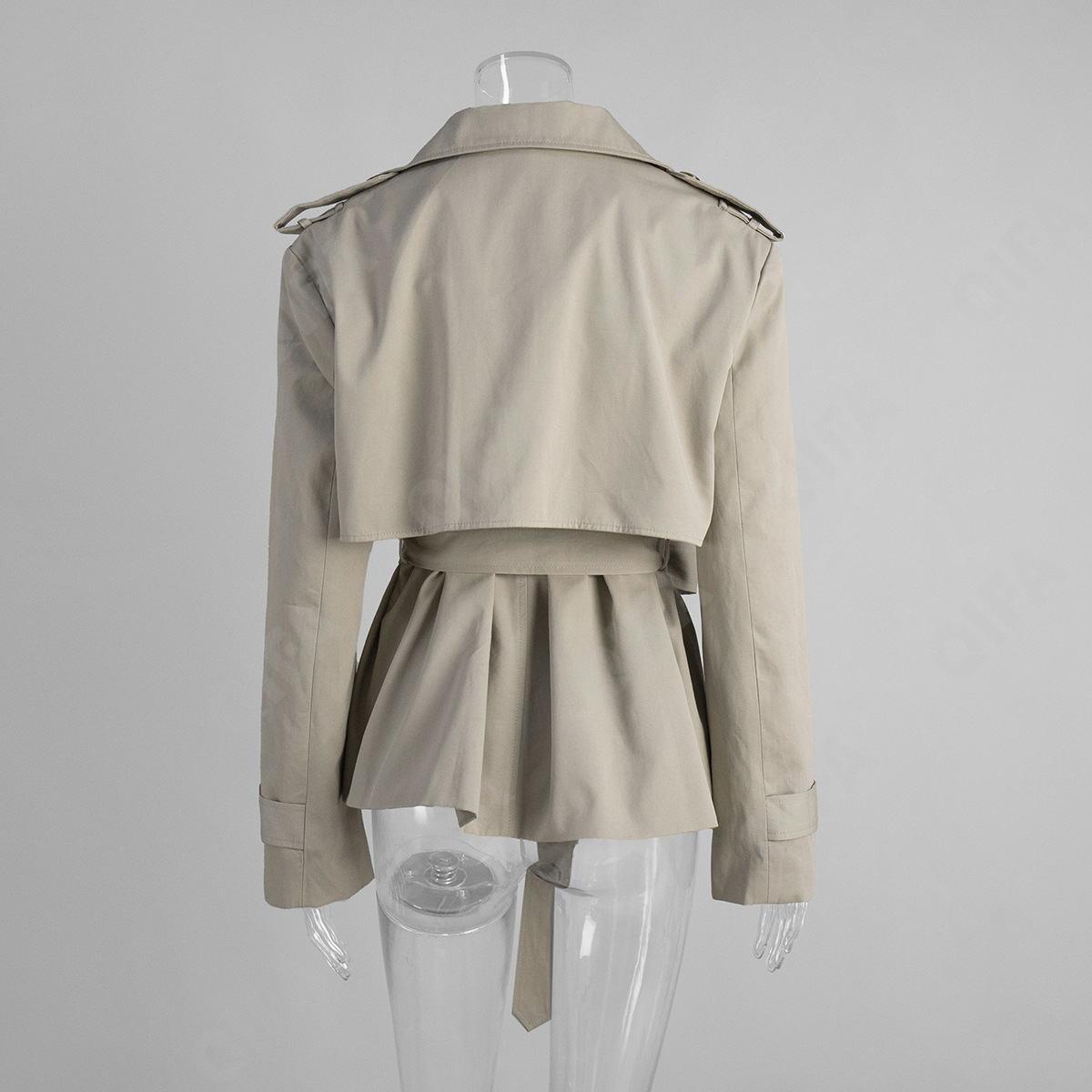 Женский Плащ CC4052_WT0088_250_1777_20 Женский Плащ CC4052_WT0088_250_1777_20